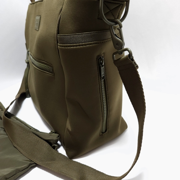 Dagne Dover Diaper Tote Bag WADE Dark Moss Green - Picture 2 of 9